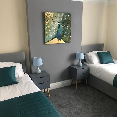 Tudors Chelmsford Ngoại thất bức ảnh