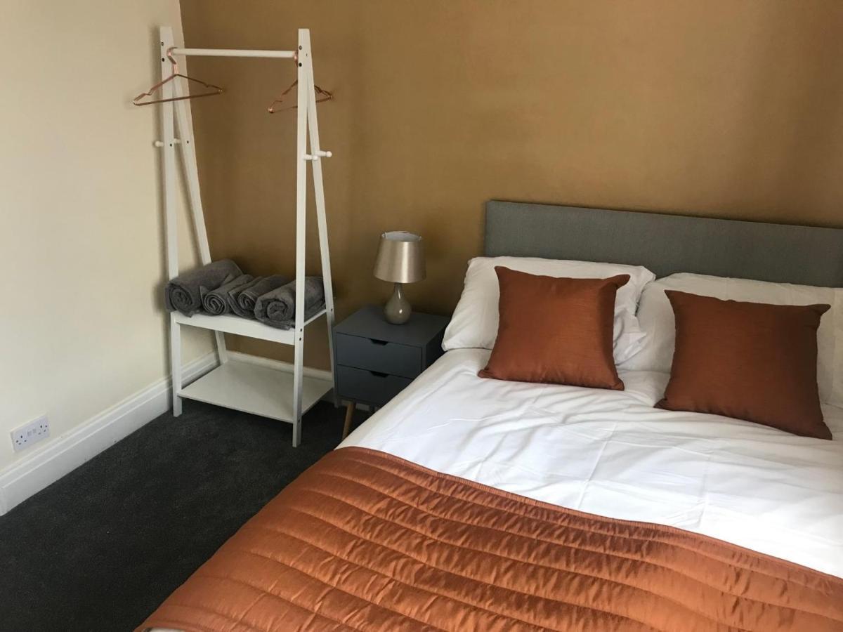 Tudors Chelmsford Ngoại thất bức ảnh